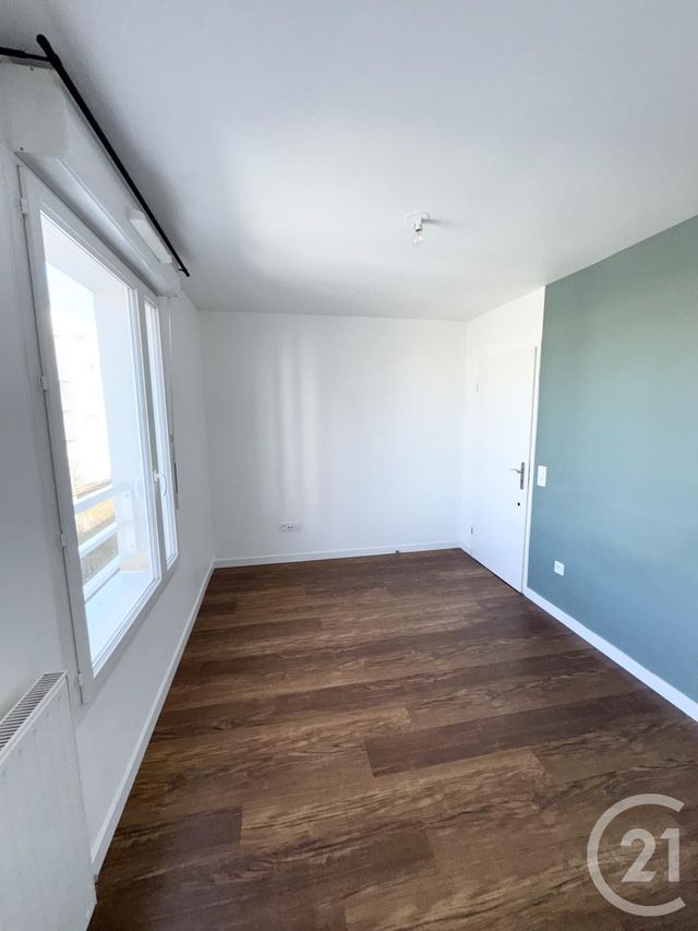 Appartement à louer - 2 pièces - 43.5 m2 - BRETIGNY SUR ORGE - 91 - ILE-DE-FRANCE - Century 21 Capitole Immobilier