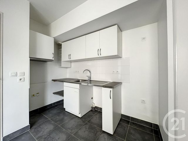Appartement F2 à louer - 2 pièces - 45.0 m2 - BRETIGNY SUR ORGE - 91 - ILE-DE-FRANCE - Century 21 Capitole Immobilier