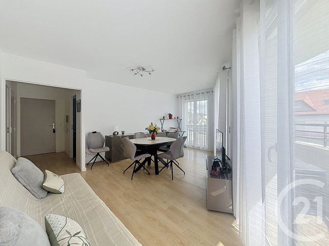 Appartement F3 à vendre - 3 pièces - 69.9 m2 - BRETIGNY SUR ORGE - 91 - ILE-DE-FRANCE - Century 21 Capitole Immobilier