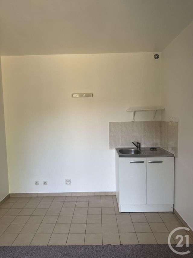 Appartement Studio à louer - 1 pièce - 20.57 m2 - BRETIGNY SUR ORGE - 91 - ILE-DE-FRANCE - Century 21 Capitole Immobilier