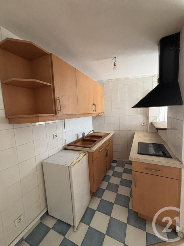 Appartement Studio à louer - 2 pièces - 25.0 m2 - ARPAJON - 91 - ILE-DE-FRANCE - Century 21 Capitole Immobilier