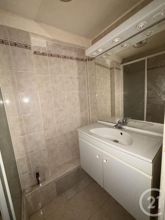 Appartement Studio à louer - 2 pièces - 25.0 m2 - ARPAJON - 91 - ILE-DE-FRANCE - Century 21 Capitole Immobilier