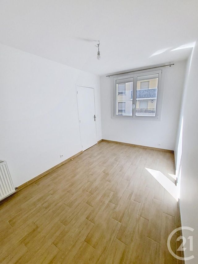 Appartement F3 à vendre - 3 pièces - 60.03 m2 - BRETIGNY SUR ORGE - 91 - ILE-DE-FRANCE - Century 21 Capitole Immobilier