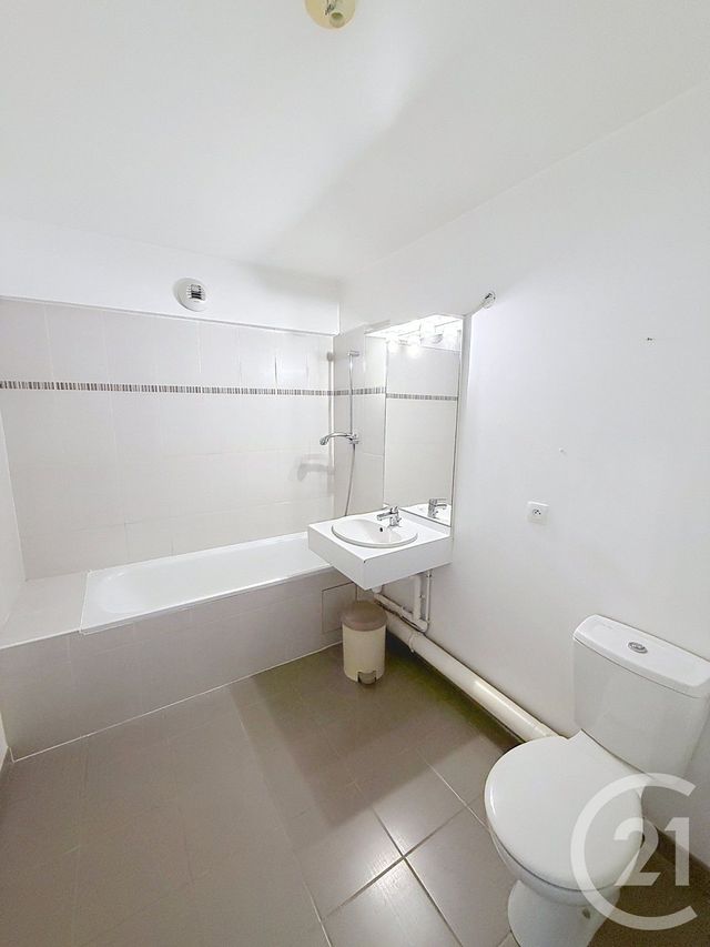 Appartement F2 à louer - 2 pièces - 53.34 m2 - BRETIGNY SUR ORGE - 91 - ILE-DE-FRANCE - Century 21 Capitole Immobilier