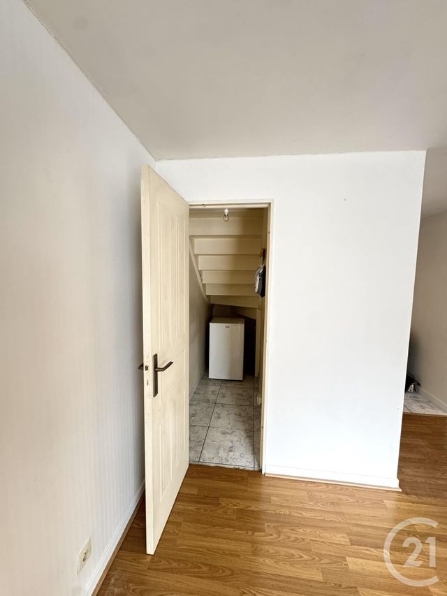 Appartement F2 à louer - 2 pièces - 57.0 m2 - SAVIGNY SUR ORGE - 91 - ILE-DE-FRANCE - Century 21 Capitole Immobilier