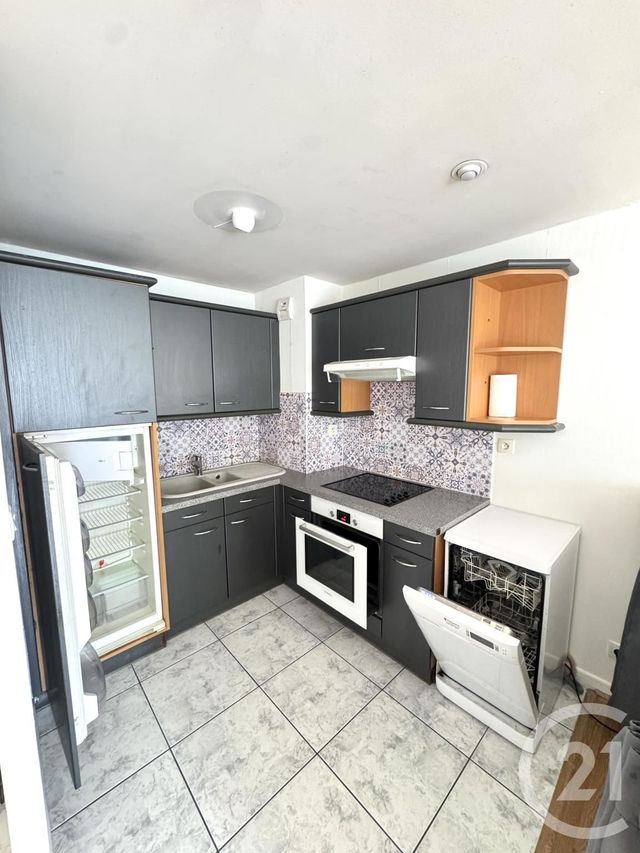 Appartement F2 à louer - 2 pièces - 57.0 m2 - SAVIGNY SUR ORGE - 91 - ILE-DE-FRANCE - Century 21 Capitole Immobilier