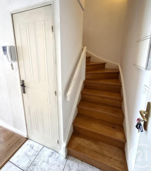 Appartement F2 à louer - 2 pièces - 57.0 m2 - SAVIGNY SUR ORGE - 91 - ILE-DE-FRANCE - Century 21 Capitole Immobilier