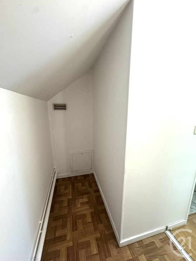 Appartement F2 à louer - 2 pièces - 57.0 m2 - SAVIGNY SUR ORGE - 91 - ILE-DE-FRANCE - Century 21 Capitole Immobilier