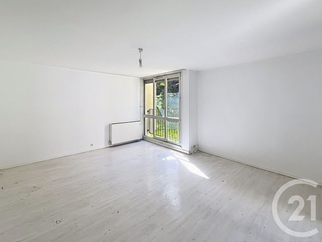 Appartement F3 à louer ARPAJON