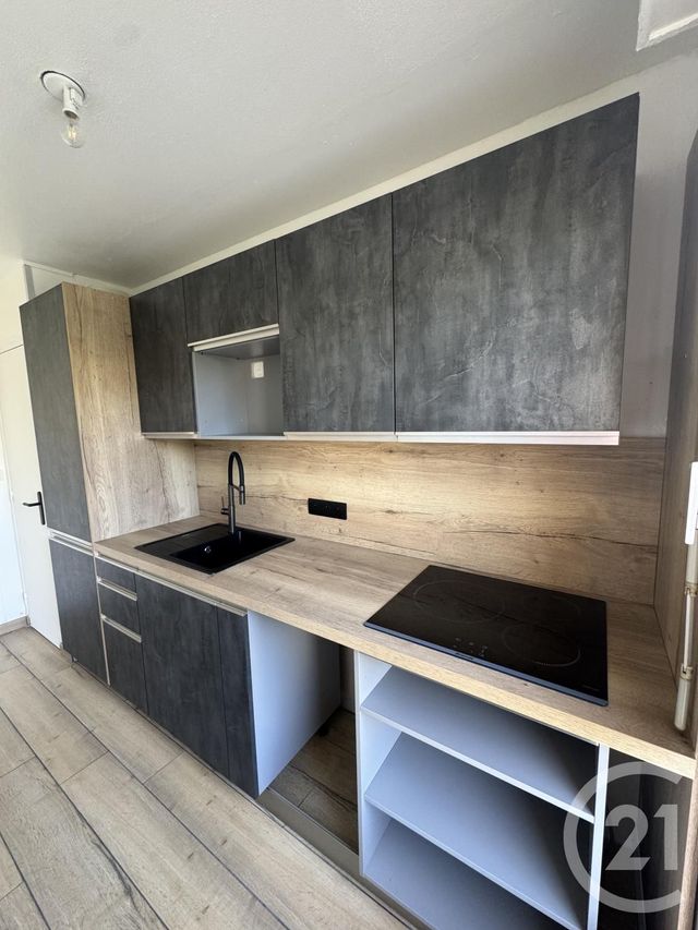 Appartement F2 à louer ARPAJON