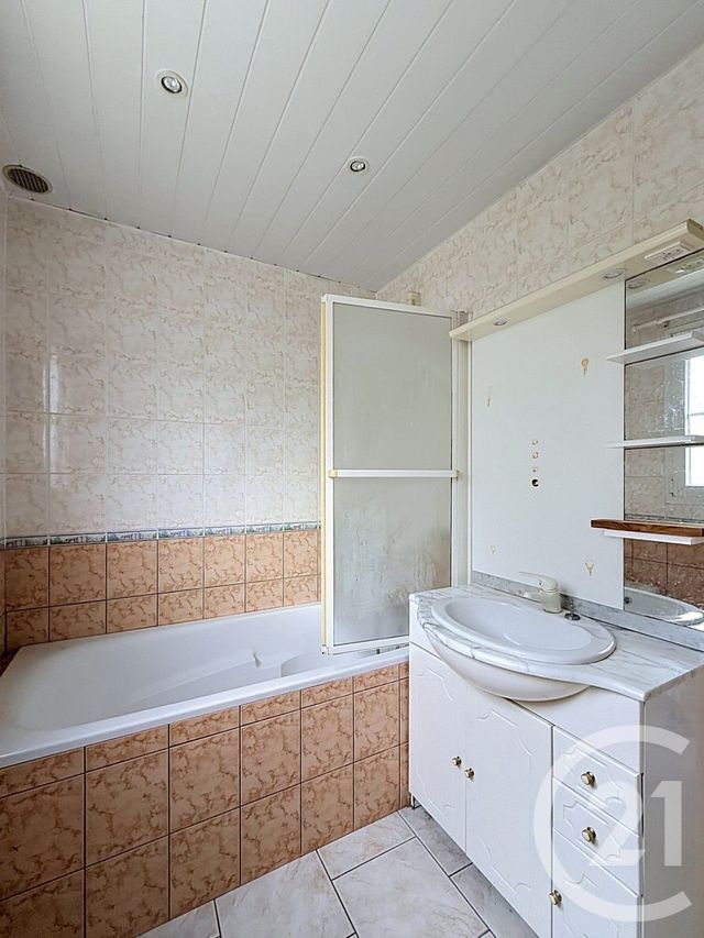 Appartement F3 à vendre - 3 pièces - 52.0 m2 - MONTLHERY - 91 - ILE-DE-FRANCE - Century 21 Capitole Immobilier