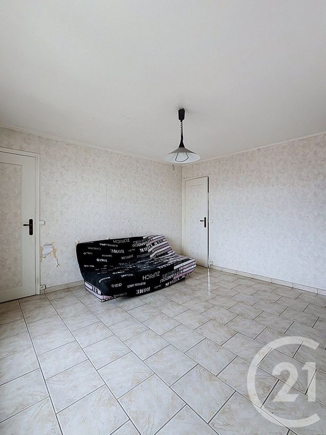 Appartement F3 à vendre - 3 pièces - 52.0 m2 - MONTLHERY - 91 - ILE-DE-FRANCE - Century 21 Capitole Immobilier