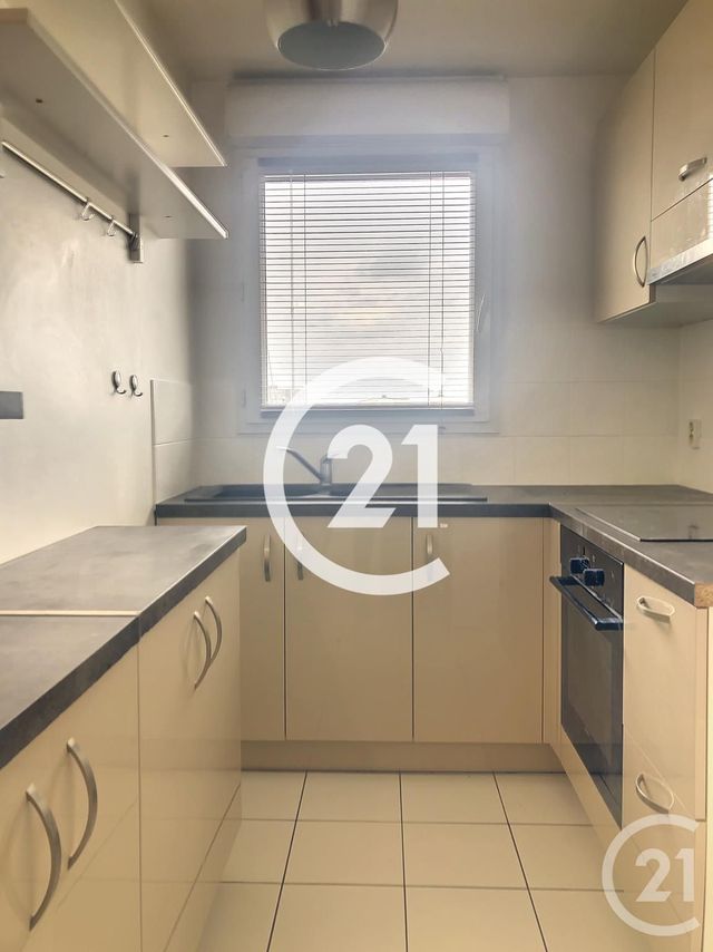 Appartement F2 à louer - 2 pièces - 46.25 m2 - STE GENEVIEVE DES BOIS - 91 - ILE-DE-FRANCE - Century 21 Capitole Immobilier