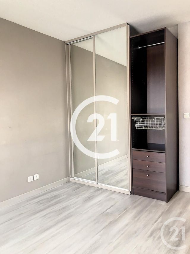 Appartement F2 à louer - 2 pièces - 46.25 m2 - STE GENEVIEVE DES BOIS - 91 - ILE-DE-FRANCE - Century 21 Capitole Immobilier