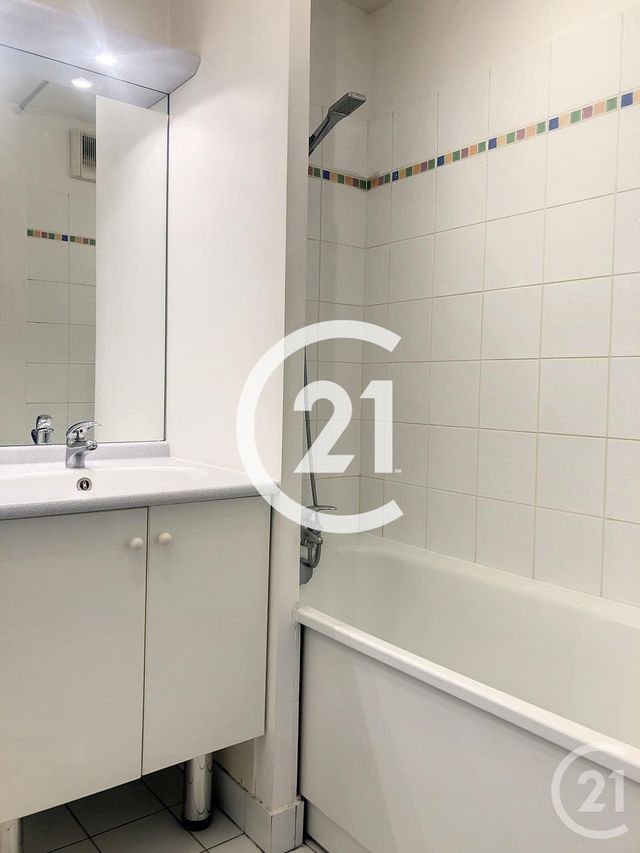 Appartement F2 à louer - 2 pièces - 46.25 m2 - STE GENEVIEVE DES BOIS - 91 - ILE-DE-FRANCE - Century 21 Capitole Immobilier