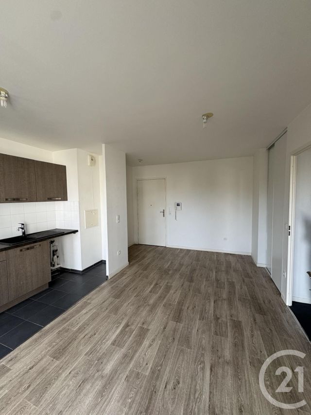 Appartement à louer - 2 pièces - 38.05 m2 - BRETIGNY SUR ORGE - 91 - ILE-DE-FRANCE - Century 21 Capitole Immobilier
